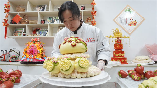 视觉 | 高密花饽饽：老手艺搭载新渠道 为传统非遗注入新活力